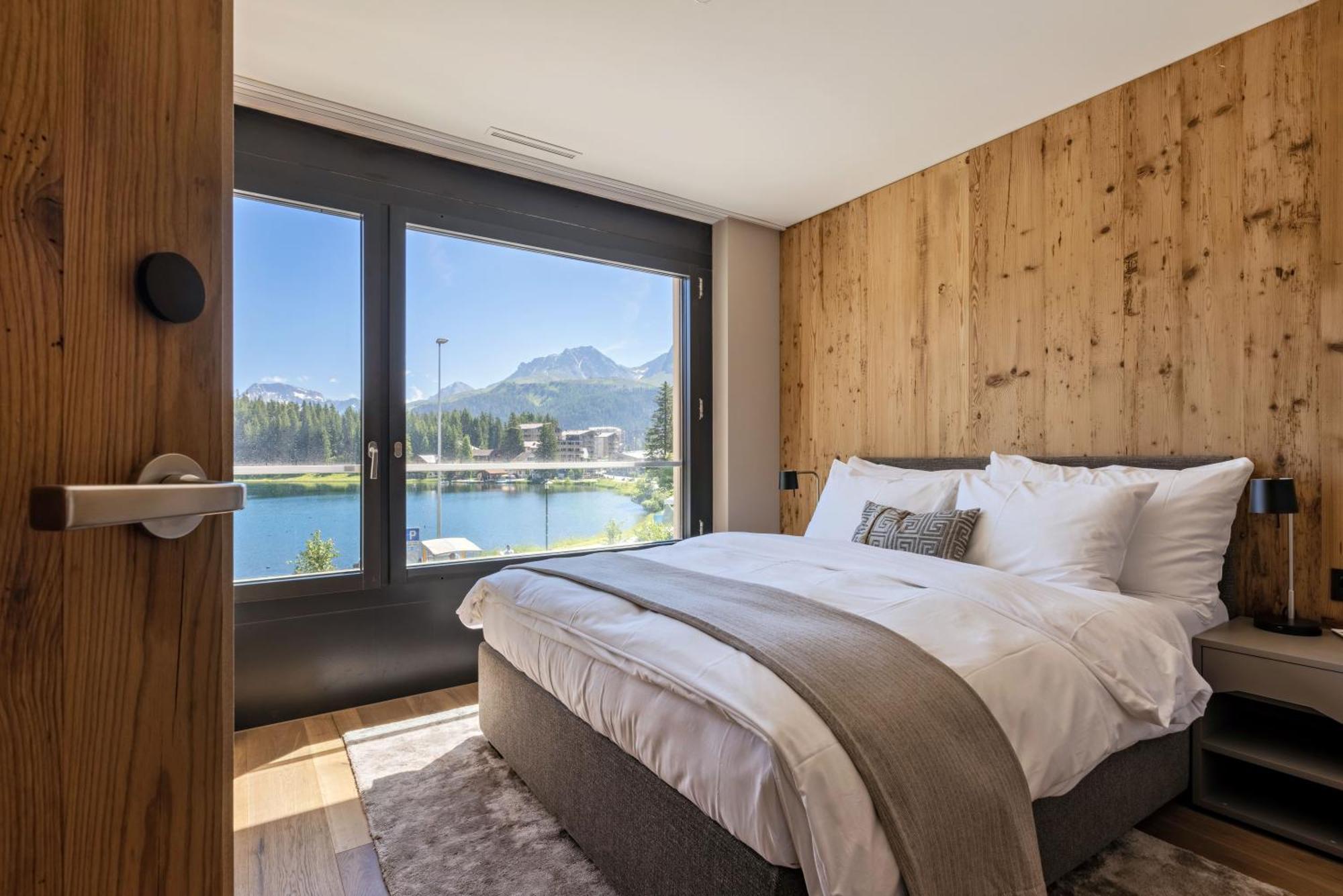 Postresidenz Am See Arosa Bilik gambar